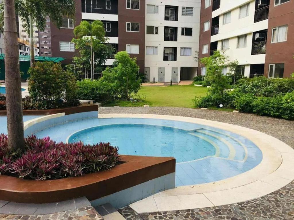 الشقق الفندقية Avida Atria T2-F ,5Mins To Festive Walk And 4 Mins To Iloilo Convention Center المظهر الخارجي الصورة