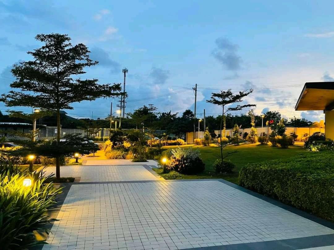 الشقق الفندقية Avida Atria T2-F ,5Mins To Festive Walk And 4 Mins To Iloilo Convention Center المظهر الخارجي الصورة