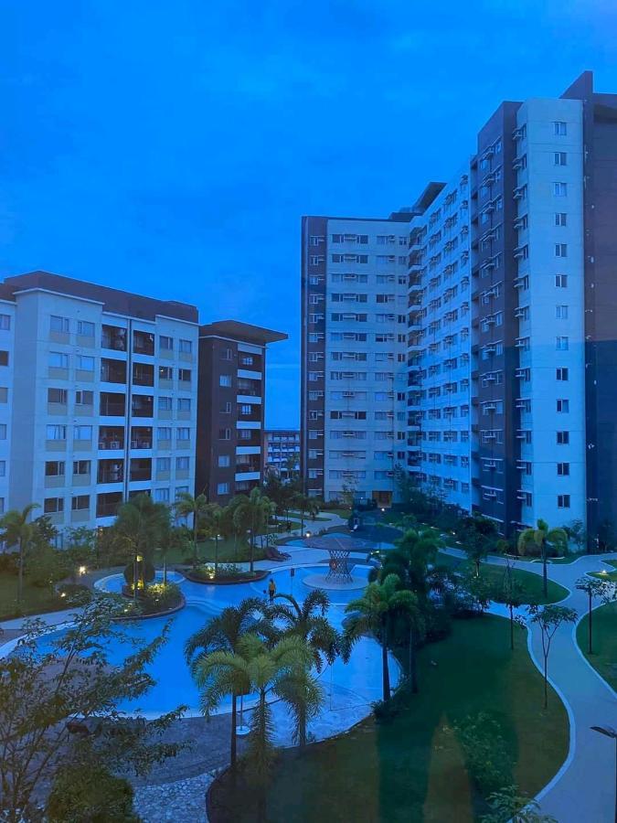 الشقق الفندقية Avida Atria T2-F ,5Mins To Festive Walk And 4 Mins To Iloilo Convention Center المظهر الخارجي الصورة